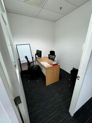 Burlington Square (D7), Office #453797411